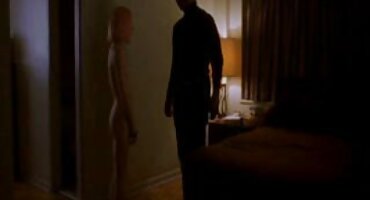sex 2 vợ chồng Nympho phim vlxx fucks trong ass với một người bạn.